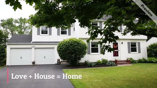 Love & House Video Template